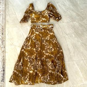 Xsmall MinkPink two piece skirt set